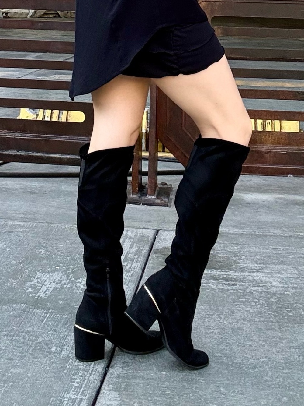 Unisa | Black Suede Knee-High Block Heel Boots | Size 9